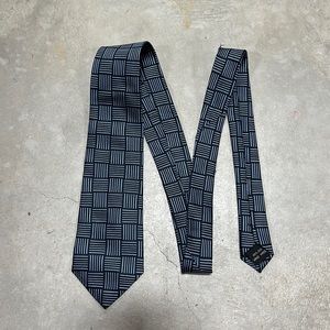 Weatherproof brand Navy w/light blue stripes on tie / C-76